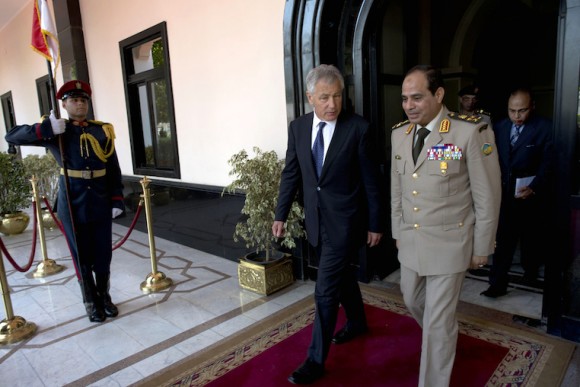 Secretary of Defense Chuck Hagel meets with Egyptian general Abdel Fatah Saeed Al Sisy