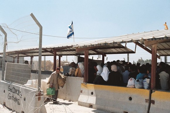 800px-RamallahCheckpoint